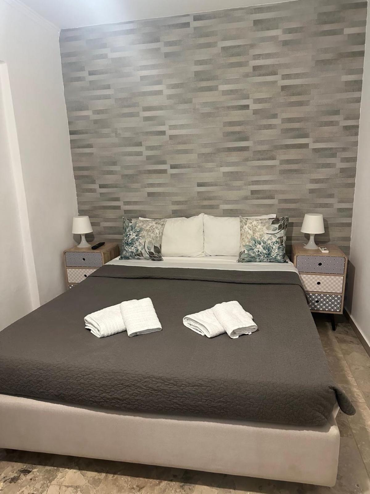 Drossinos Studios Poros Town Екстериор снимка
