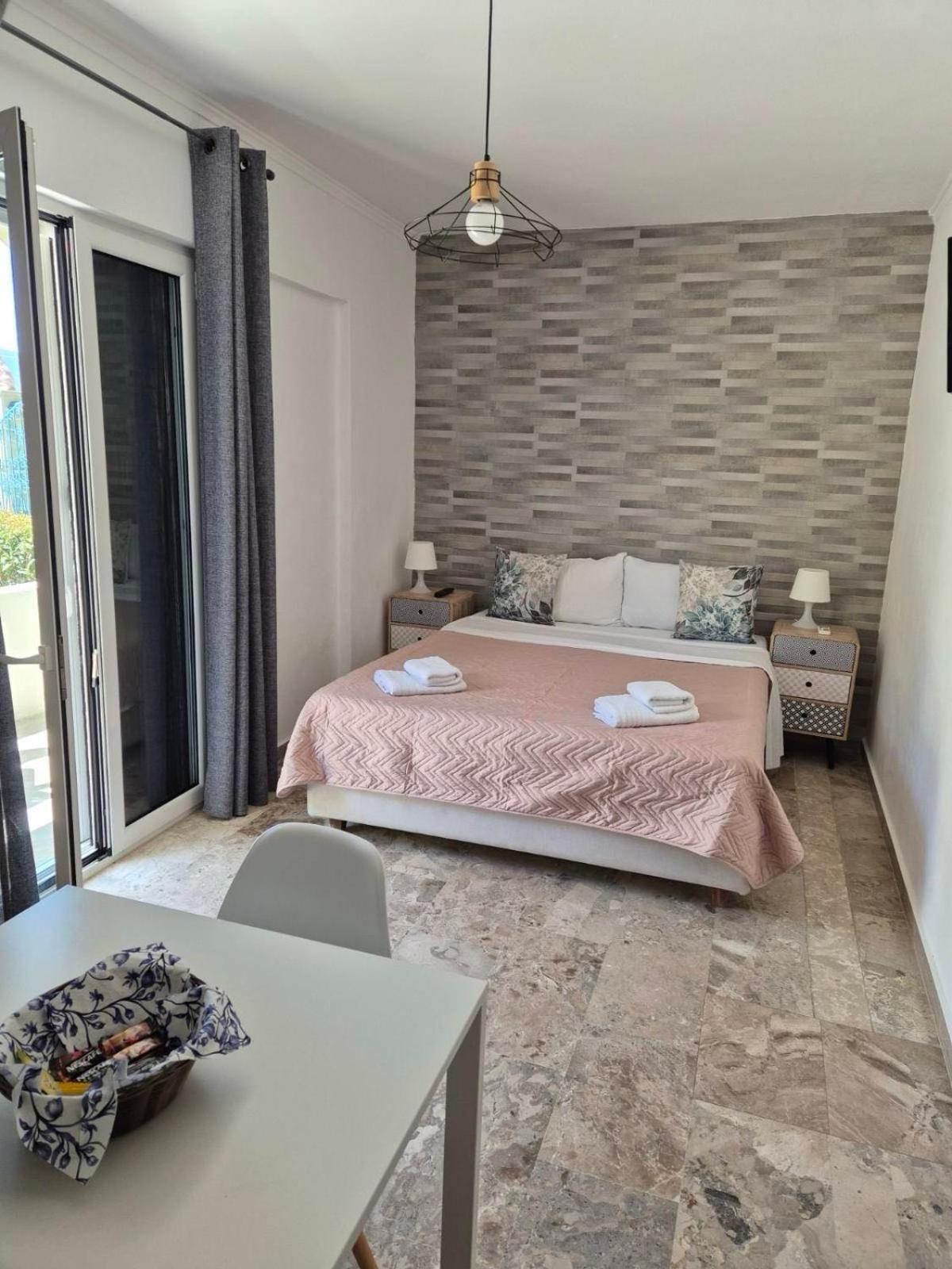 Drossinos Studios Poros Town Екстериор снимка