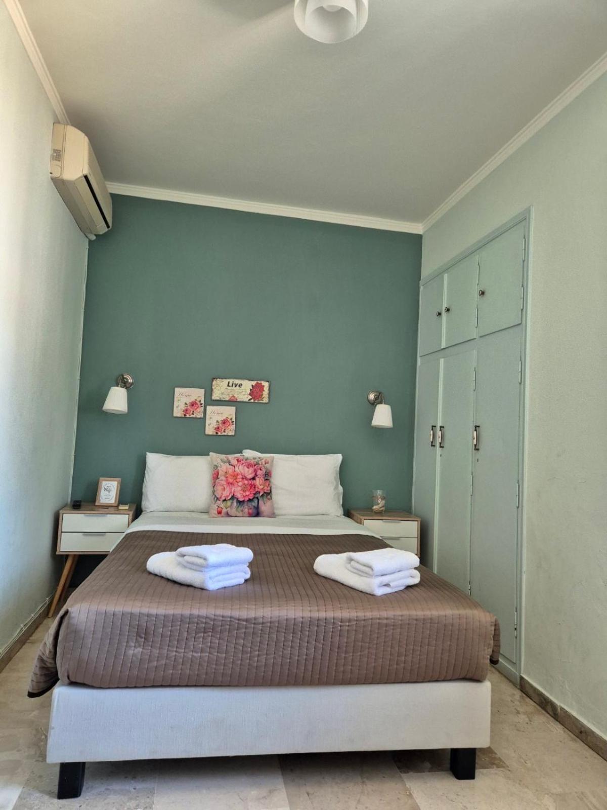 Drossinos Studios Poros Town Екстериор снимка