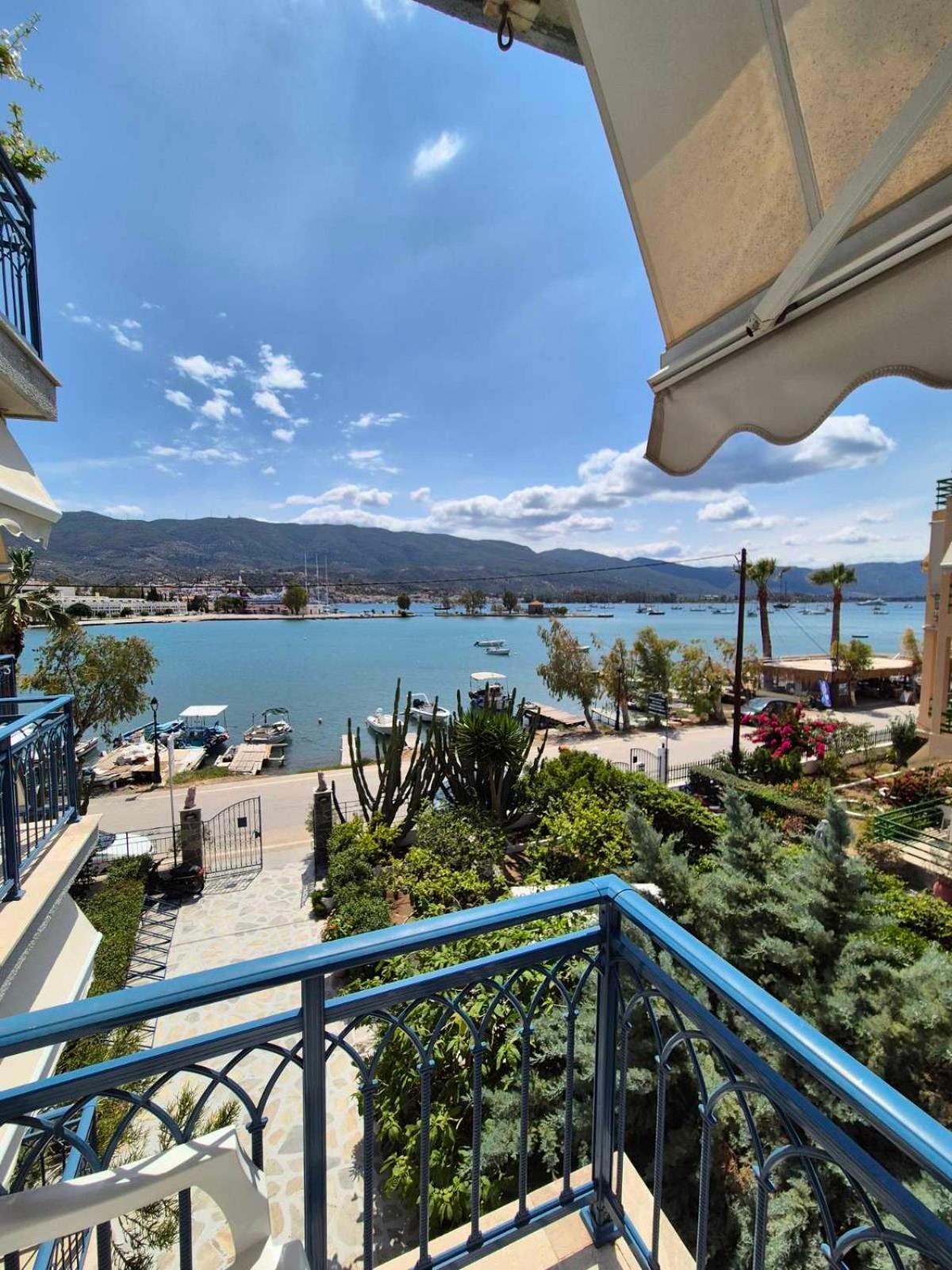Drossinos Studios Poros Town Екстериор снимка