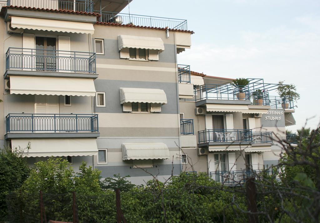 Drossinos Studios Poros Town Екстериор снимка