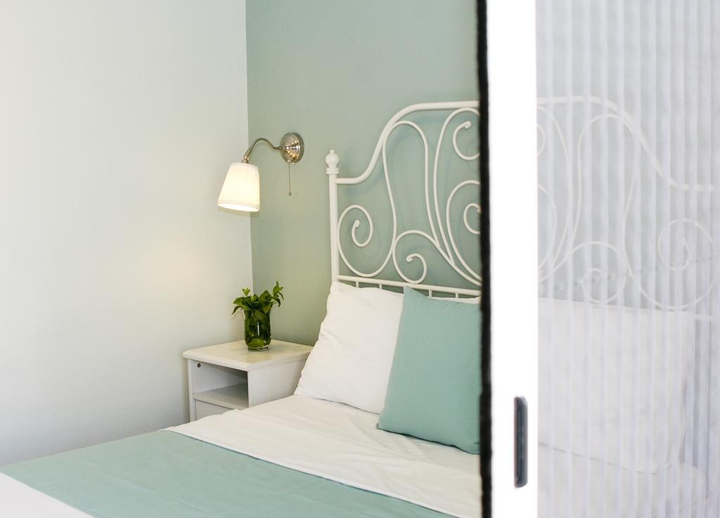 Drossinos Studios Poros Town Екстериор снимка