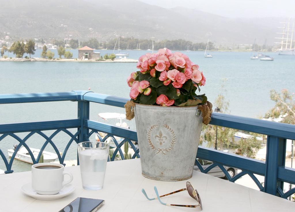 Drossinos Studios Poros Town Екстериор снимка